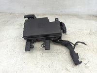 2018-2019 Ford Mustang Fusebox Fuse Box Panel Relay Module P/N:GUST-14B192-GA Fits Fits 2018 2019 OEM Used Auto Parts - Oemu