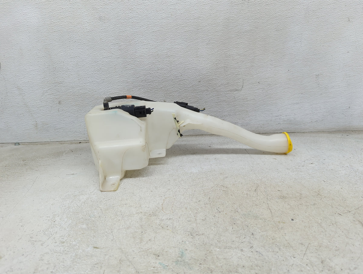 2016-2020 Ford Mustang Windshield Washer Fluid Reservoir Bottle Oem - Oemusedautoparts1.com