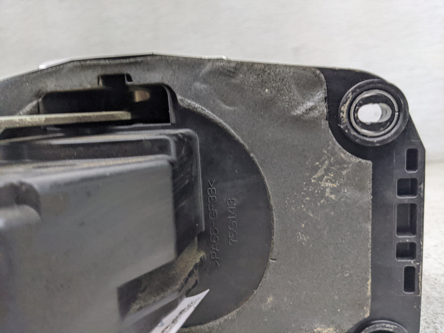 2019 Ford Mustang Floor Console Assembly Shifter - Oemusedautoparts1.com