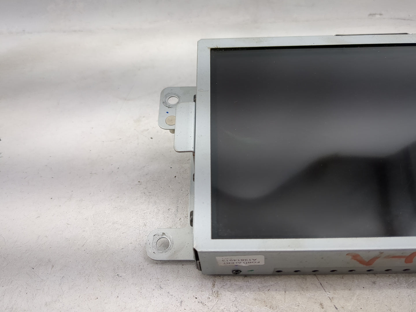 2019-2022 Ford Mustang Information Display Screen 1483503 - Oemusedautoparts1.com