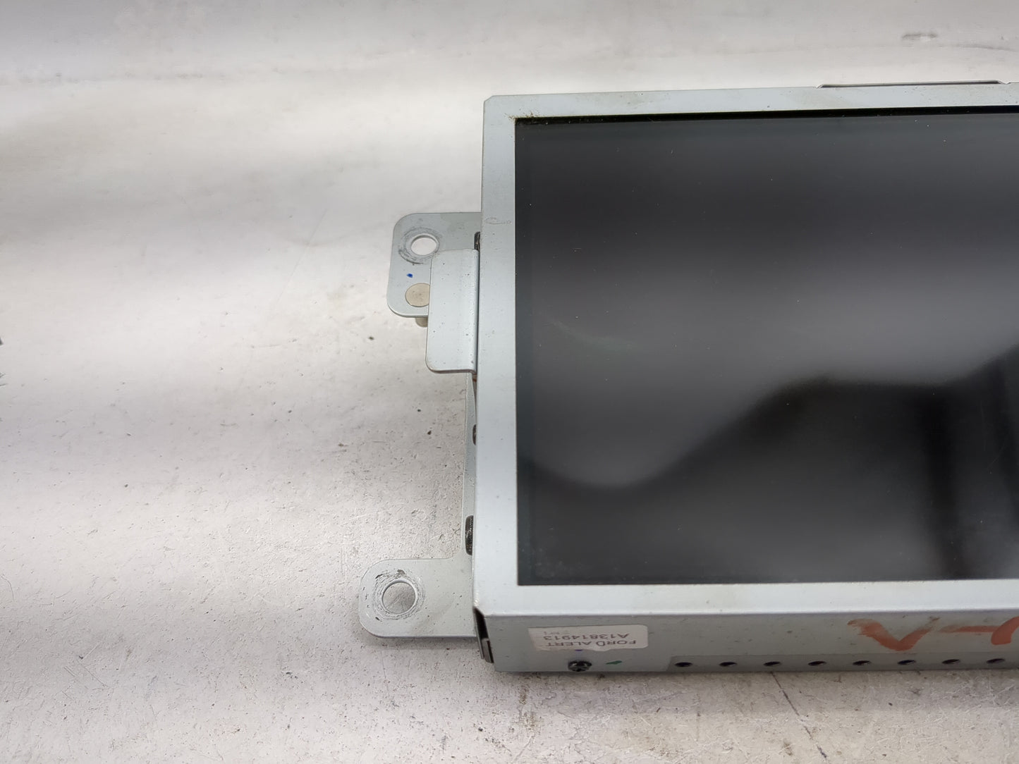 2019-2022 Ford Mustang Information Display Screen 1483503 - Oemusedautoparts1.com