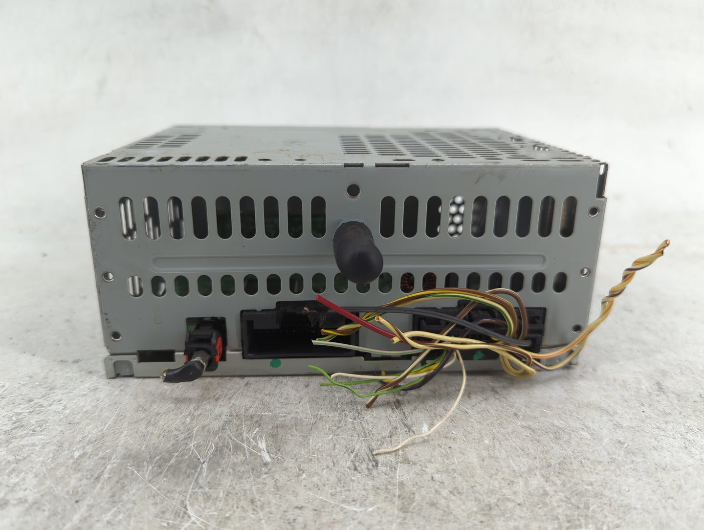 2019-2022 Ford Mustang Radio AM FM Cd Player Receiver Replacement P/N:RU-9750S-A KR3T-18D832 Fits Fits 2019 2020 2021 2022 O