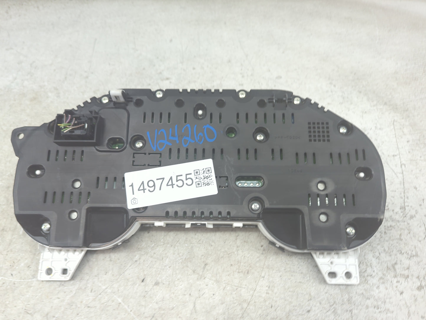 2019-2020 Ford Mustang Instrument Cluster Speedometer Gauges P/N:KR3T-10849-EC MX2575550-8582 Miles: Fits Fits 2019 2020 OEM