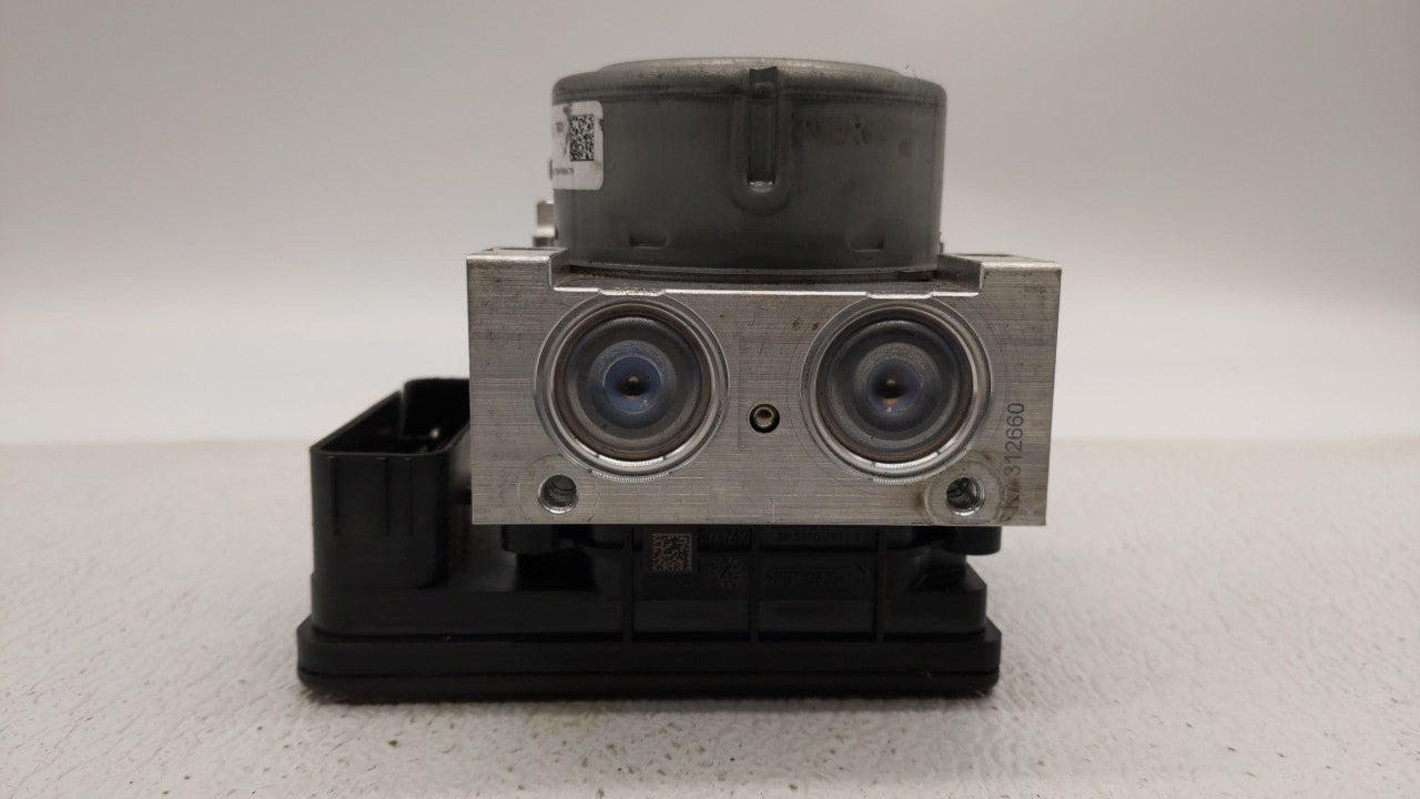 2019 Ford Mustang ABS Pump Control Module Replacement P/N:KR3C-2B373-AB KR3C-2C219-AB Fits OEM Used Auto Parts - Oemusedauto