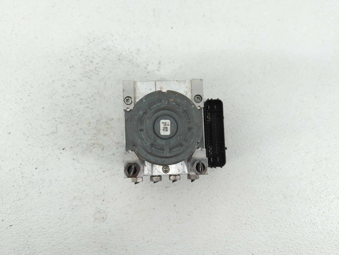 2019-2022 Ford Mustang ABS Pump Control Module Replacement P/N:KR3C-2C219-AB KR3C-2B373-AB Fits Fits 2019 2020 2021 2022 OEM