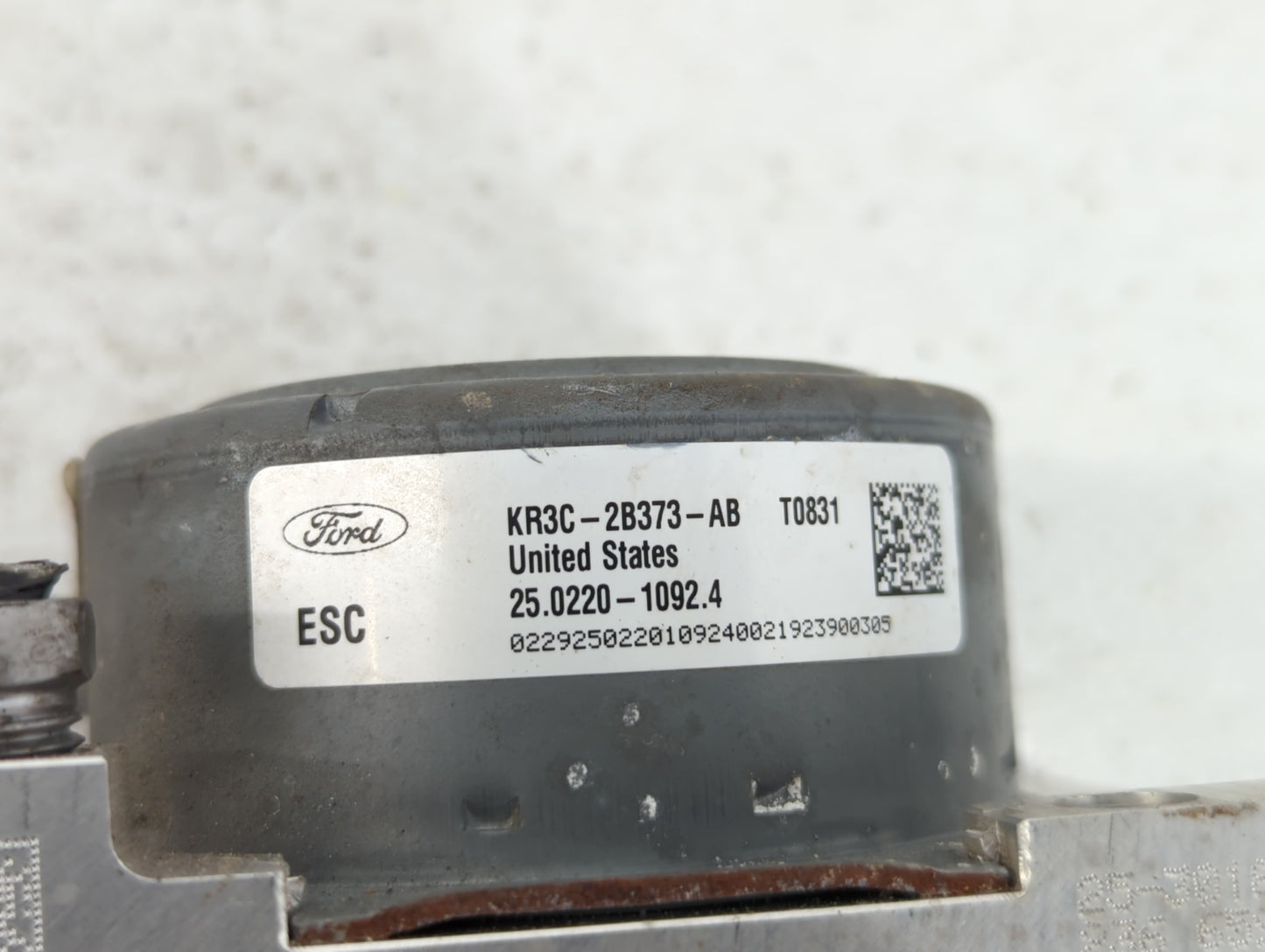 2019-2022 Ford Mustang ABS Pump Control Module Replacement P/N:KR3C-2C219-AB KR3C-2B373-AB Fits Fits 2019 2020 2021 2022 OEM