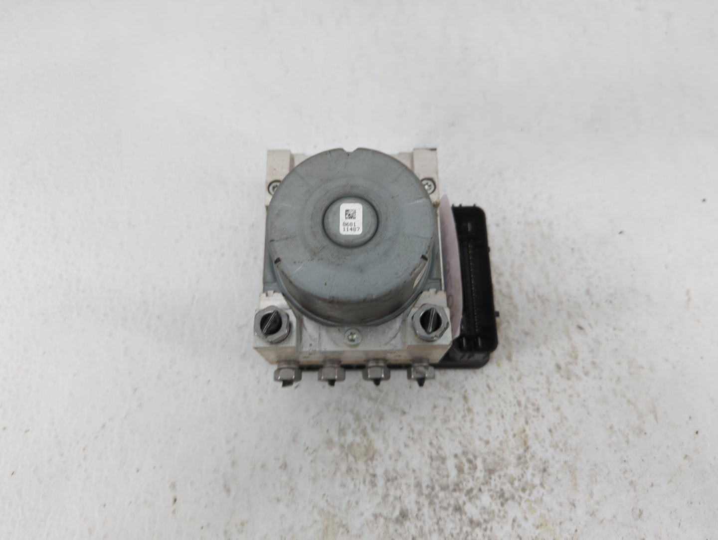 2019-2022 Ford Mustang ABS Pump Control Module Replacement P/N:KR3C-2C219-AB KR3C-2B373-AB Fits Fits 2019 2020 2021 2022 OEM