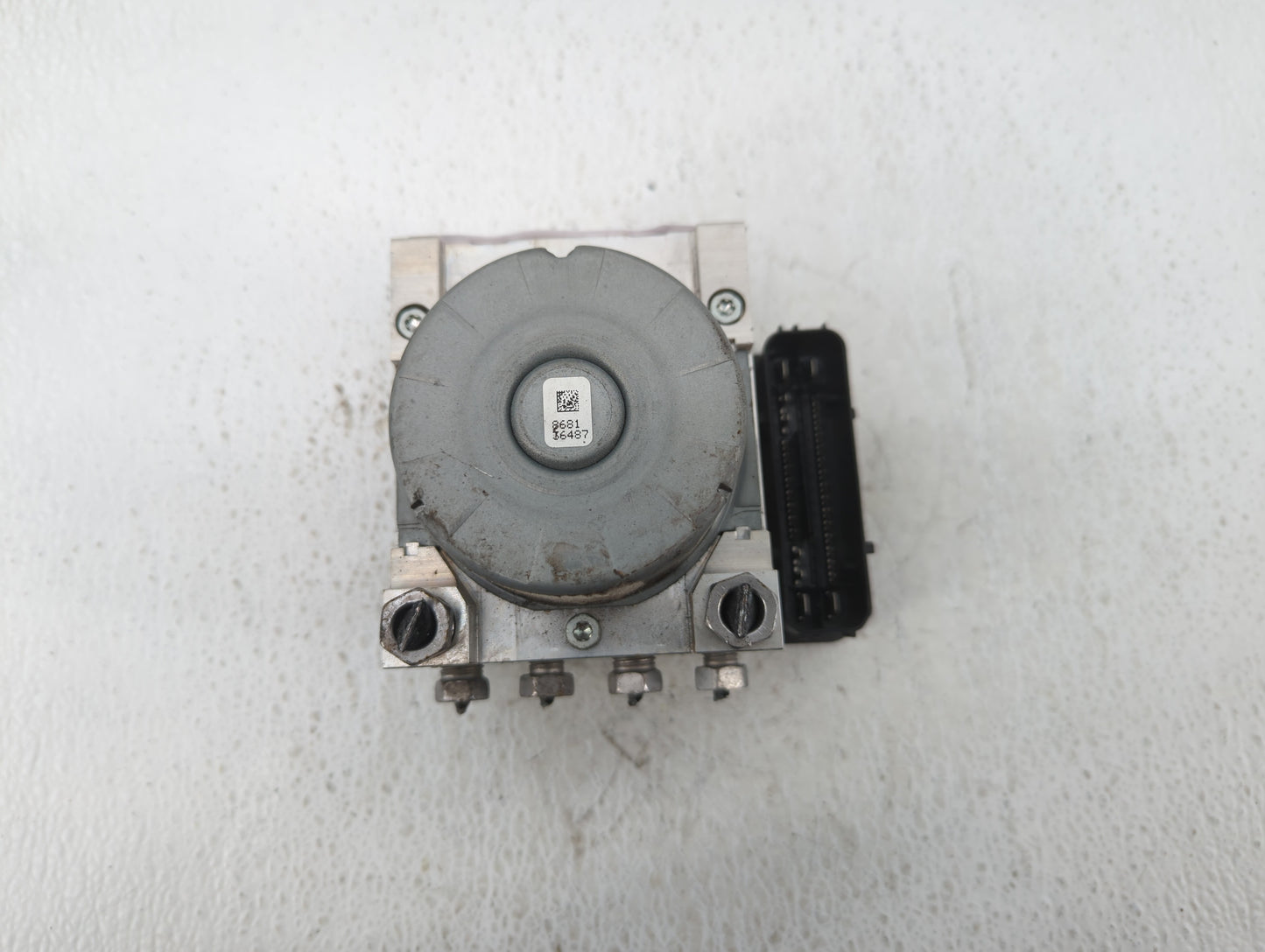 2019-2022 Ford Mustang ABS Pump Control Module Replacement P/N:KR3C-2B373-AB KR3C-2C219-AB Fits Fits 2019 2020 2021 2022 OEM
