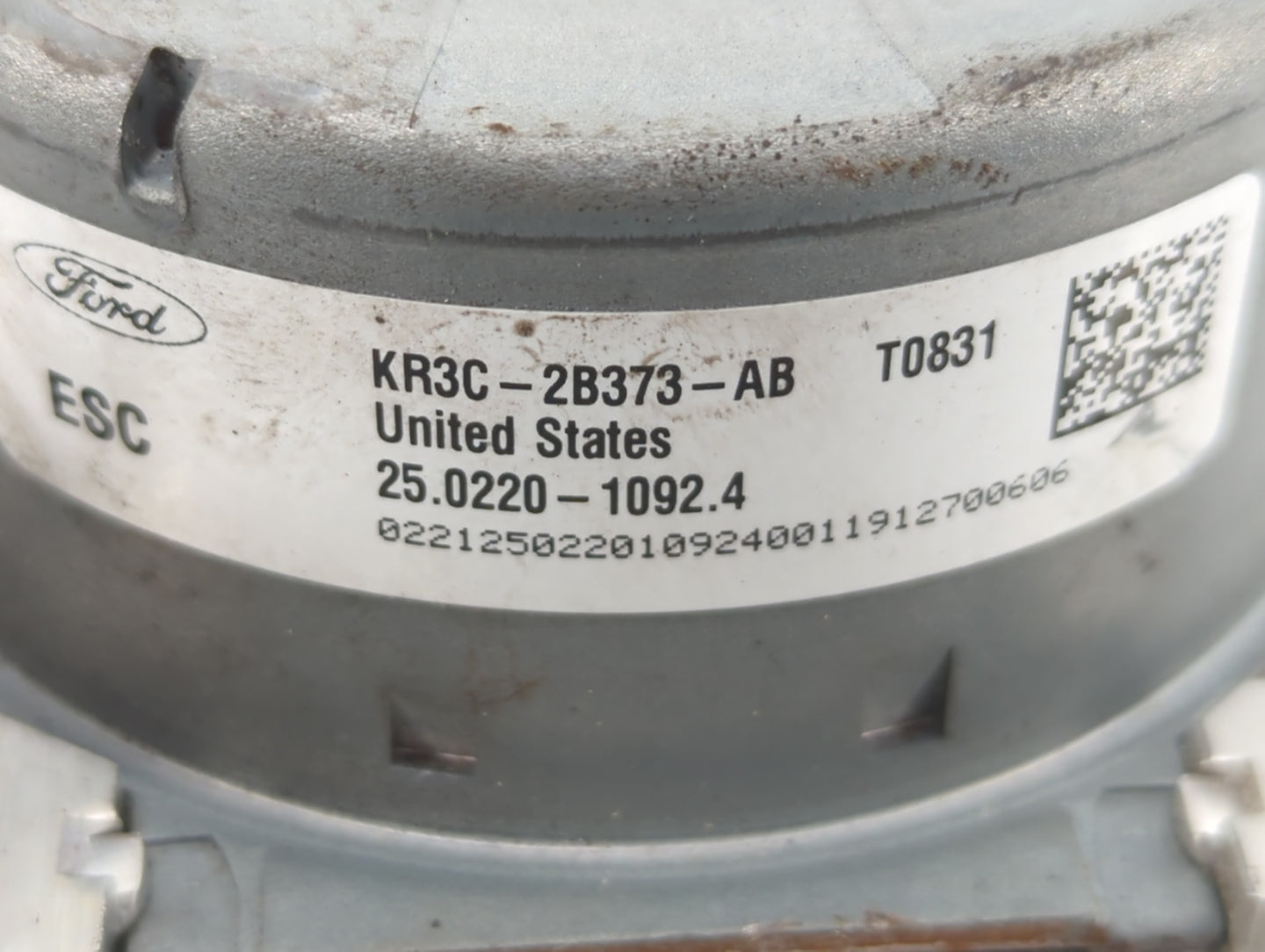 2019-2022 Ford Mustang ABS Pump Control Module Replacement P/N:KR3C-2B373-AB KR3C-2C219-AB Fits Fits 2019 2020 2021 2022 OEM
