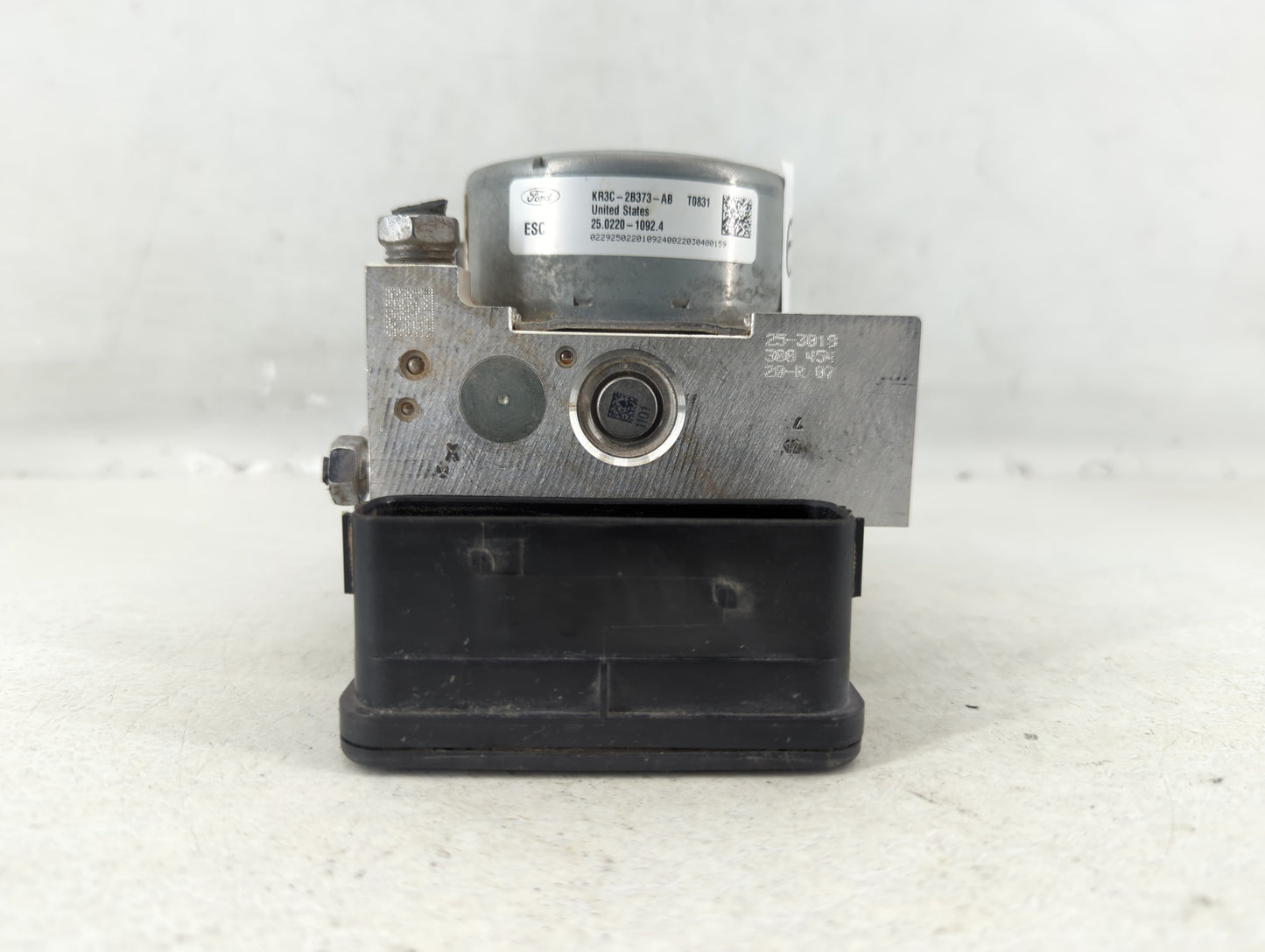 2019-2022 Ford Mustang ABS Pump Control Module Replacement P/N:KR3C-2B373-AB Fits Fits 2019 2020 2021 2022 OEM Used Auto Par
