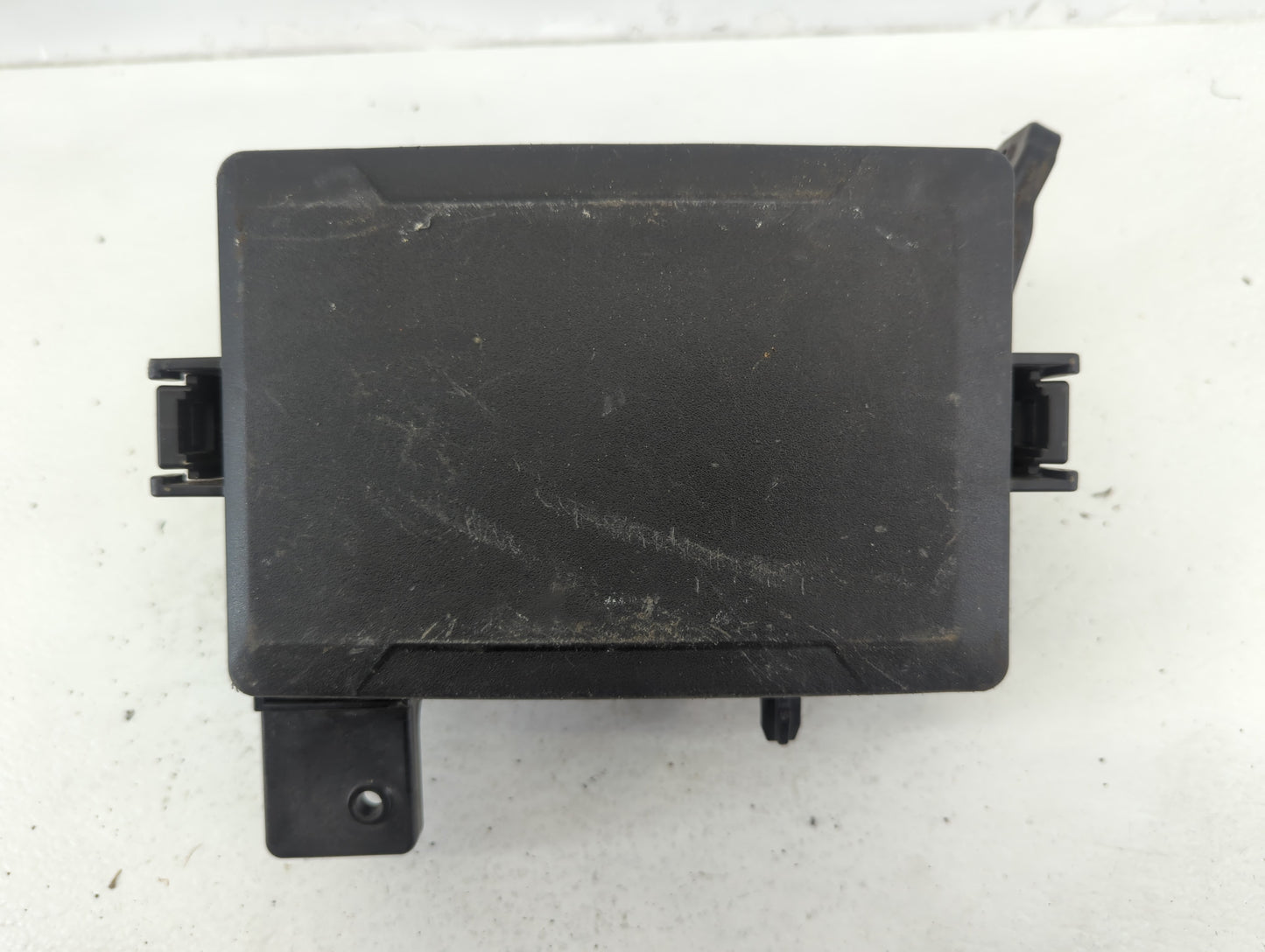 2019 Ford Mustang Fusebox Fuse Box Panel Relay Module P/N:P077Y4Y4 9140 J0441 Fits OEM Used Auto Parts - Oemusedautoparts1.c