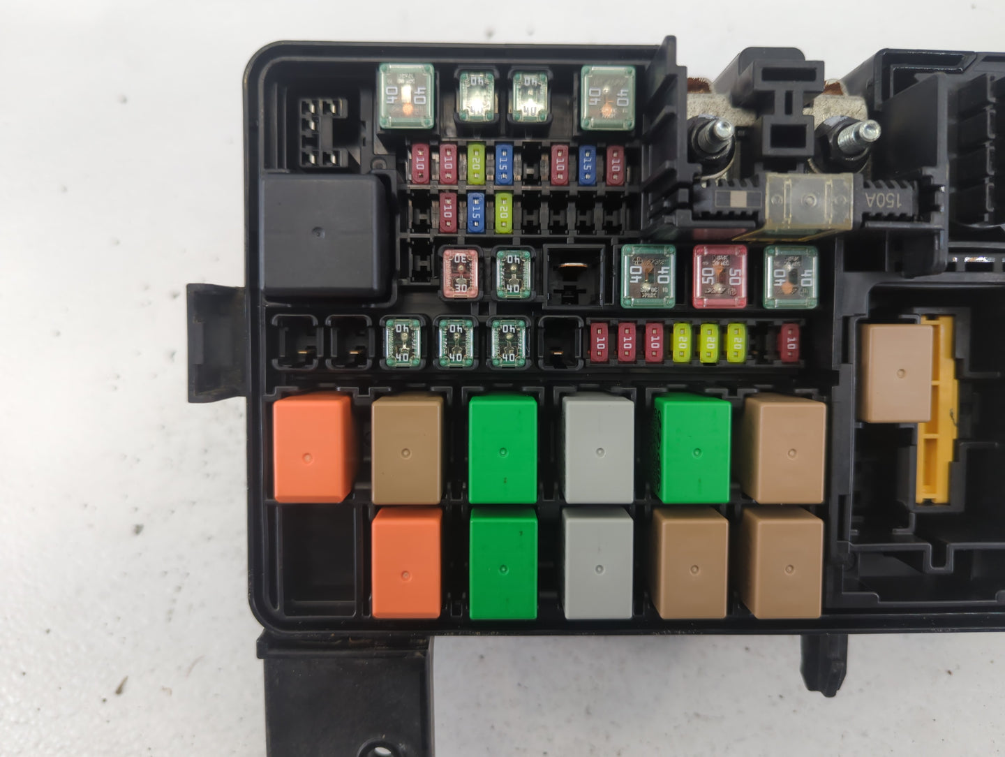 2019 Ford Mustang Fusebox Fuse Box Panel Relay Module P/N:P077Y4Y4 9140 J0441 Fits OEM Used Auto Parts - Oemusedautoparts1.c