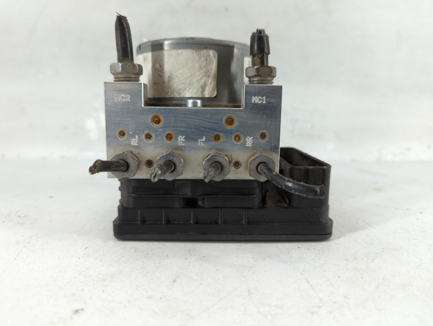 2019-2022 Ford Mustang ABS Pump Control Module Replacement P/N:MR3C-2B373-AB Fits Fits 2019 2020 2021 2022 OEM Used Auto Par