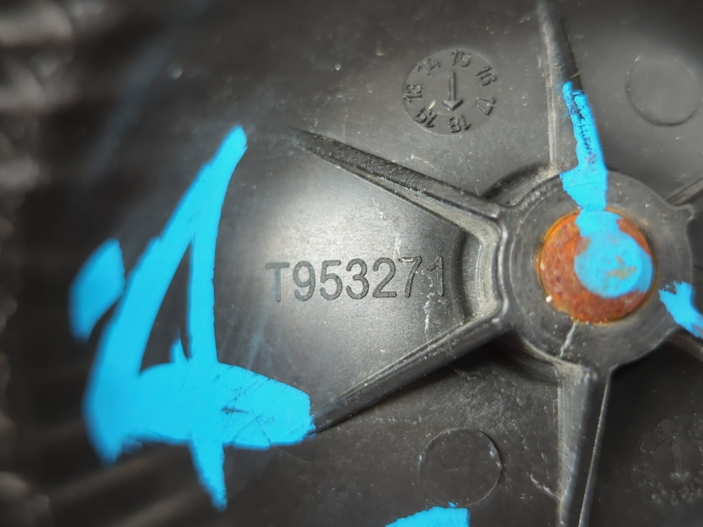 2015-2022 Ford Mustang Heater AC Blower Motor P/N:T953271 Fits Fits 2015 2016 2017 2018 2019 2020 2021 2022 OEM Used Auto Pa