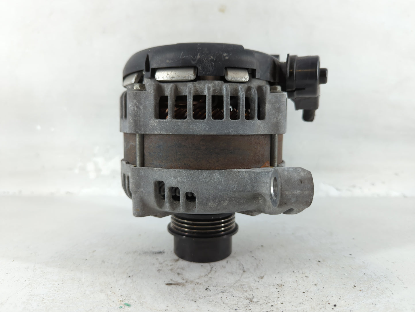 2015-2022 Ford Mustang Alternator Replacement Generator Charging Assembly Engine OEM P/N:104211-0751 GR3T-10300-AB Fits OEM 