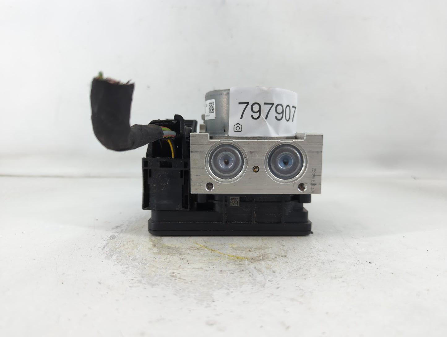 2019-2022 Ford Mustang ABS Pump Control Module Replacement P/N:KR3C-2B373-AB Fits Fits 2019 2020 2021 2022 OEM Used Auto Par