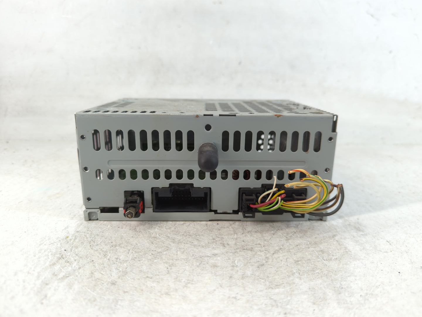 2019-2022 Ford Mustang Radio AM FM Cd Player Receiver Replacement P/N:KR3T-18D832-DC Fits Fits 2019 2020 2021 2022 OEM Used 