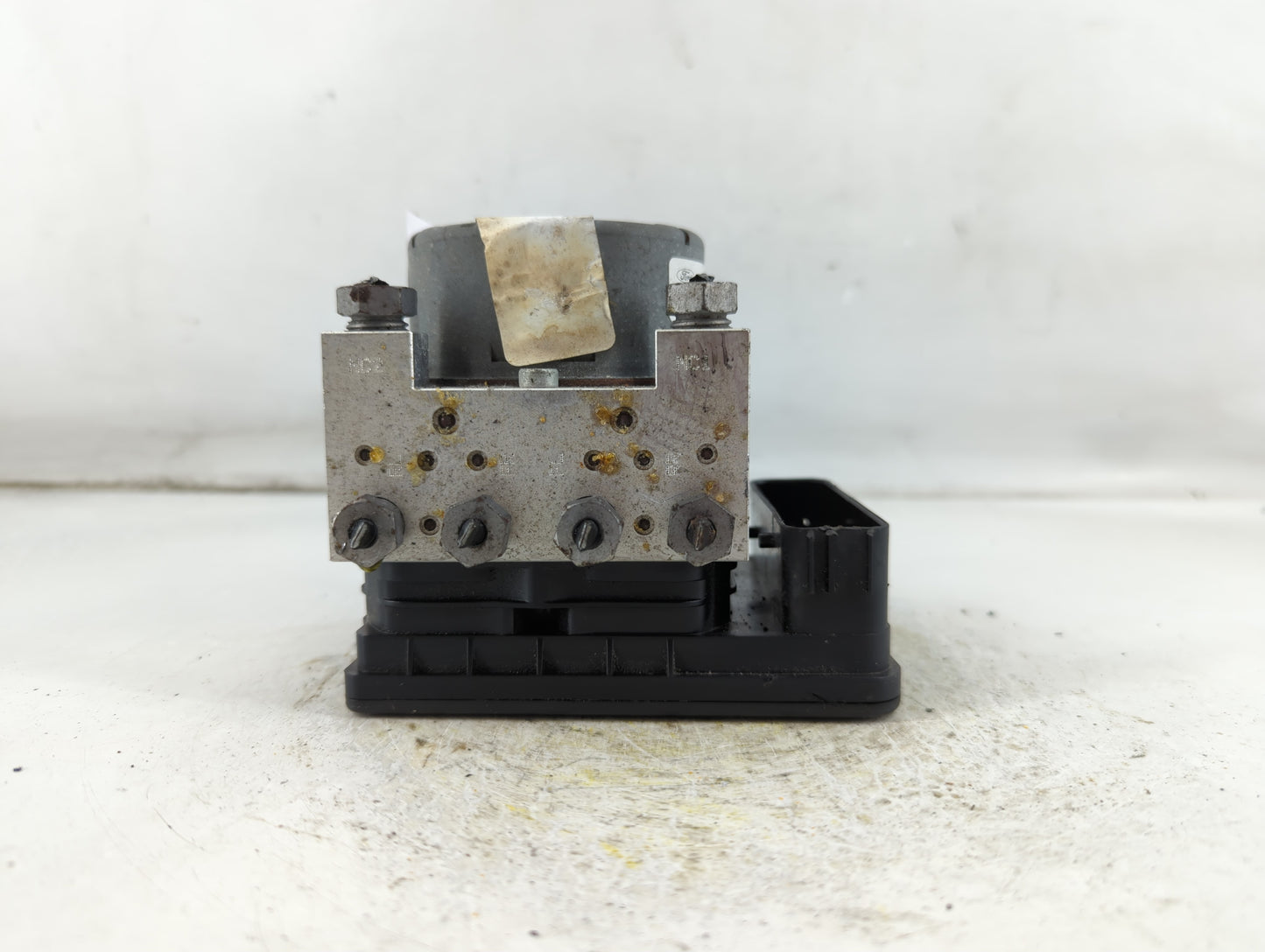 2019-2022 Ford Mustang ABS Pump Control Module Replacement P/N:KR3C-2B373-AB Fits Fits 2019 2020 2021 2022 OEM Used Auto Par
