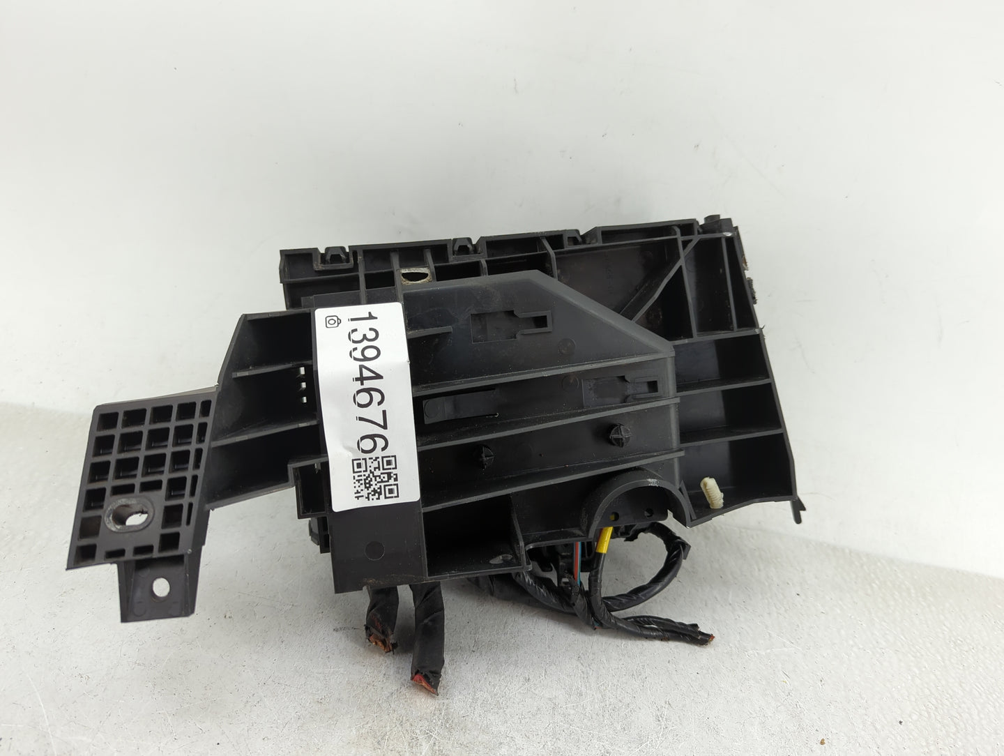 2019 Ford Ranger Fusebox Fuse Box Panel Relay Module P/N:KB3T-14D068-AB Fits OEM Used Auto Parts - Oemusedautoparts1.com
