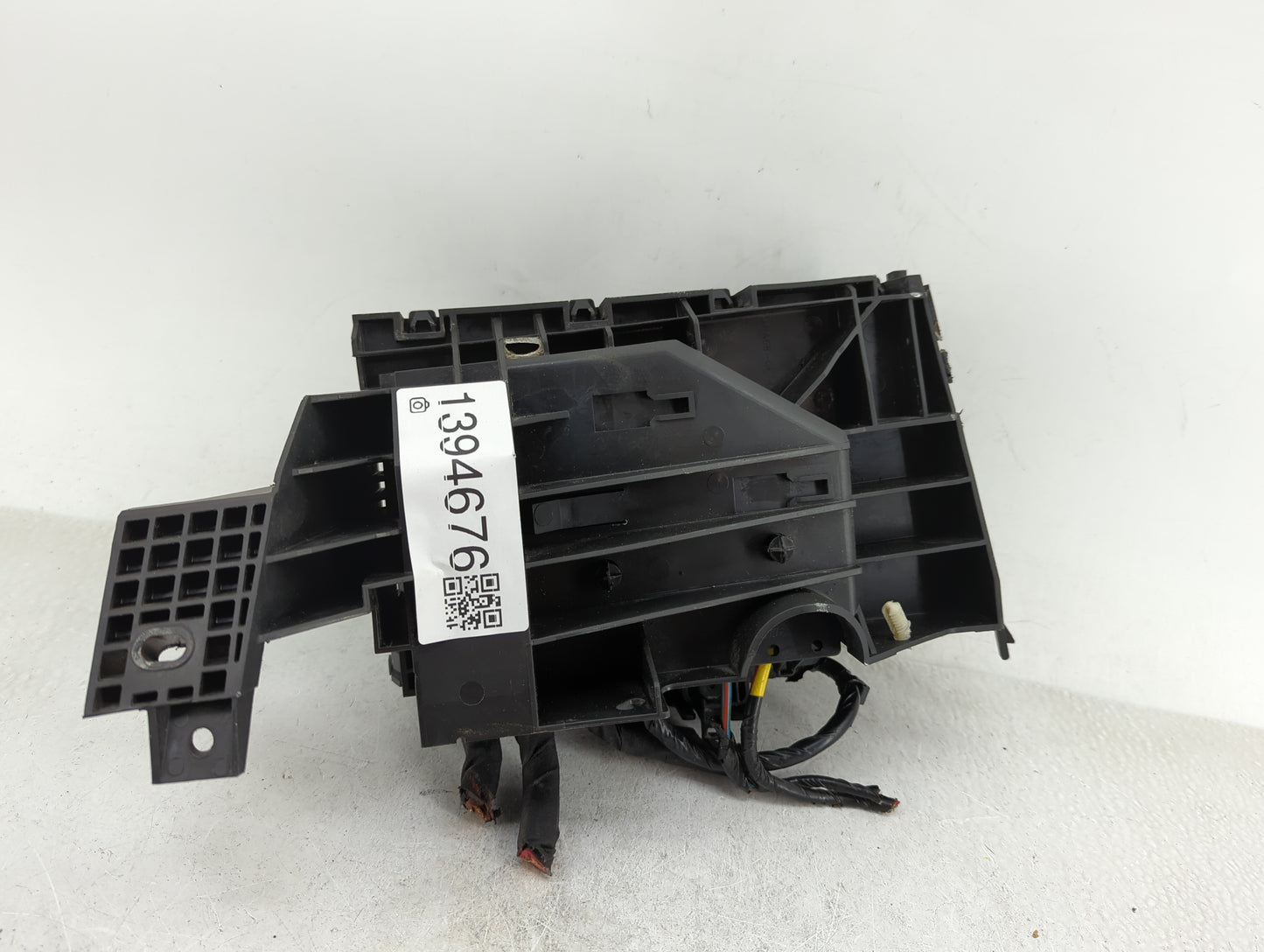 2019 Ford Ranger Fusebox Fuse Box Panel Relay Module P/N:KB3T-14D068-AB Fits OEM Used Auto Parts - Oemusedautoparts1.com