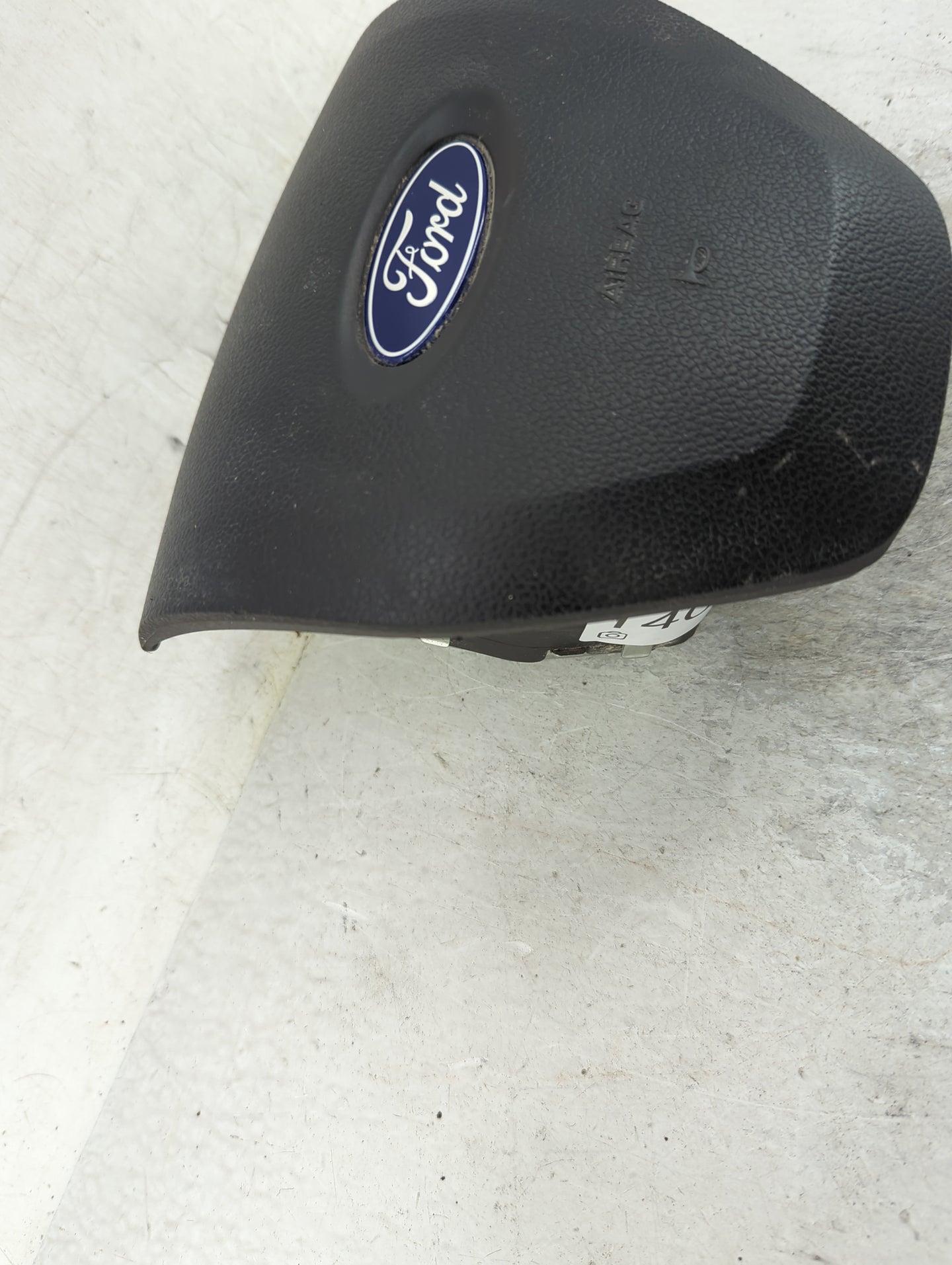 2019-2022 Ford Ranger Air Bag Driver Left Steering Wheel Mounted Fits Fits 2019 2020 2021 2022 OEM Used Auto Parts - Oemused