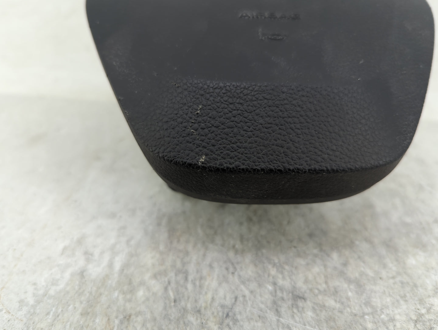 2019-2022 Ford Ranger Air Bag Driver Left Steering Wheel Mounted Fits Fits 2019 2020 2021 2022 OEM Used Auto Parts - Oemused