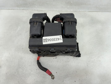 2019-2022 Ford Ranger Fusebox Fuse Box Panel Relay Module P/N:G2GT14A075AA Fits Fits 2019 2020 2021 2022 OEM Used Auto Parts