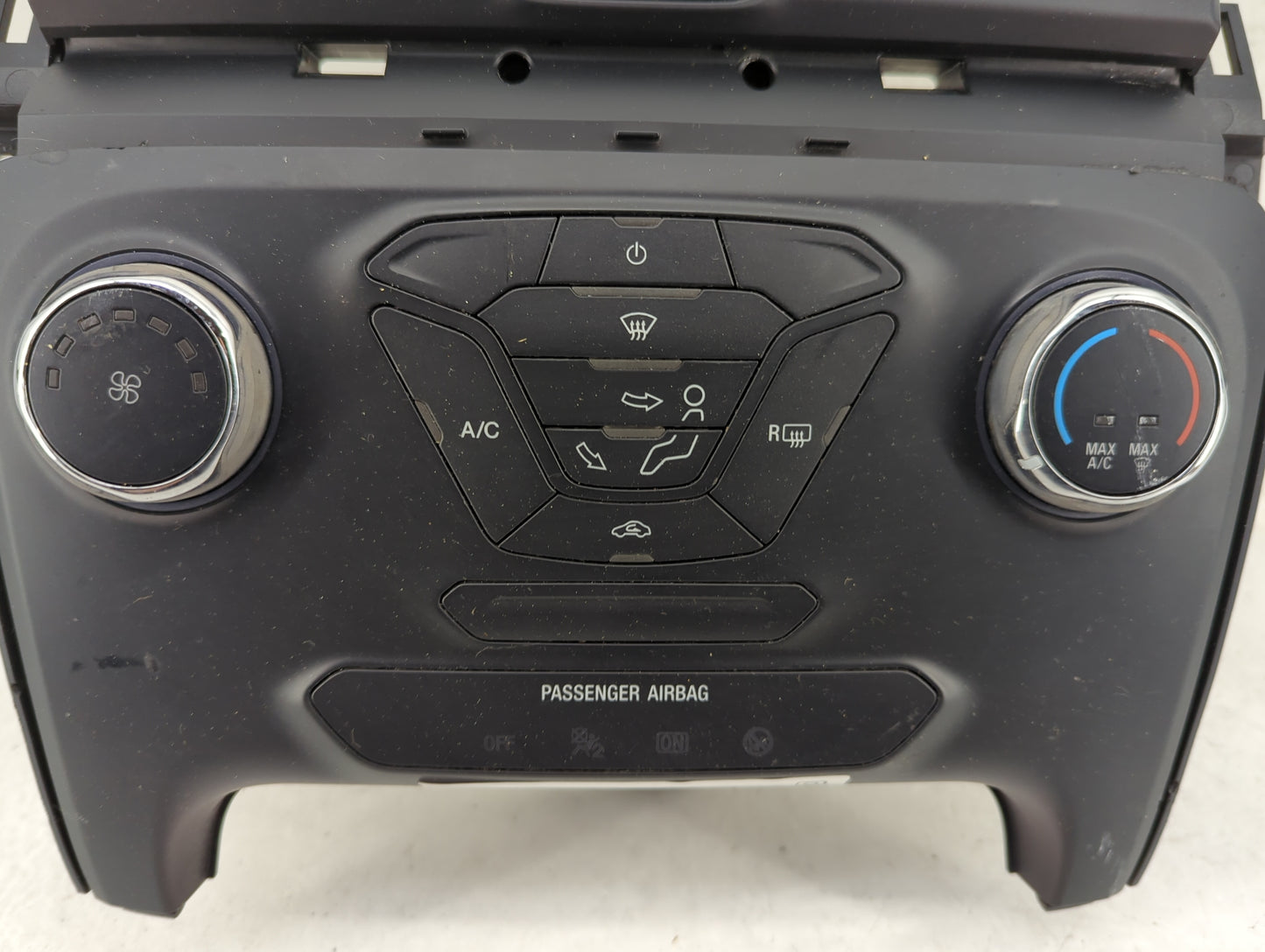 2019-2022 Ford Ranger Climate Control Module Temperature AC/Heater Replacement P/N:KB3T-18E243 Fits Fits 2019 2020 2021 2022