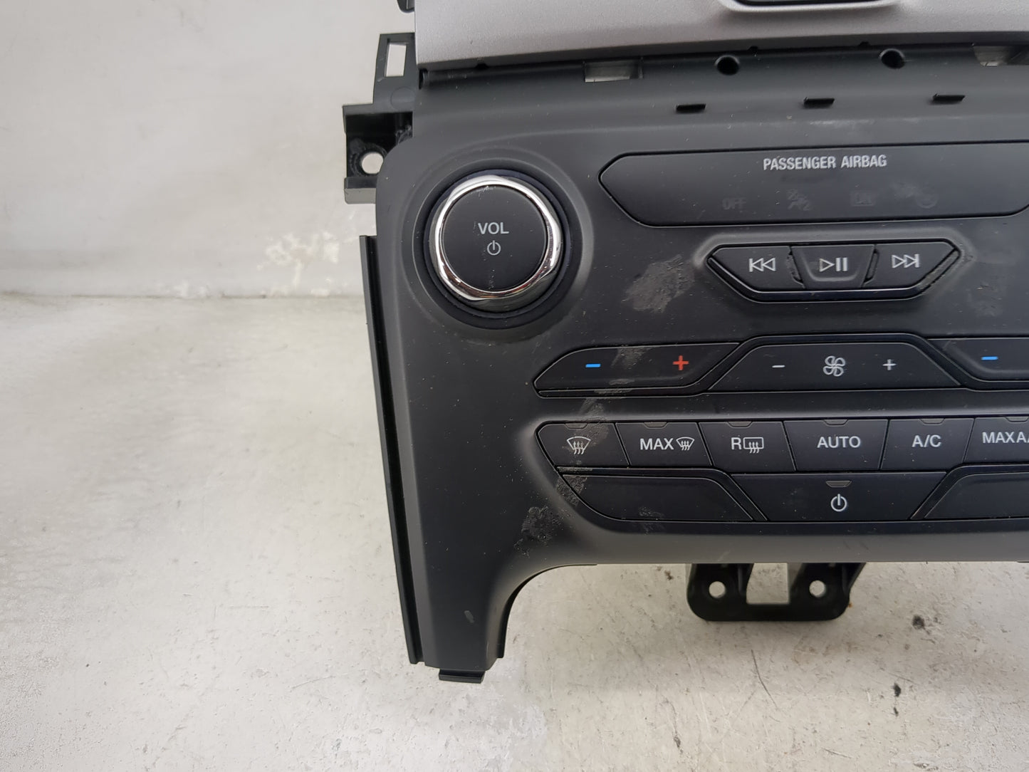 2019-2022 Ford Ranger Climate Control Module Temperature AC/Heater Replacement P/N:KB3T-18E245-KD3ENU Fits OEM Used Auto Par