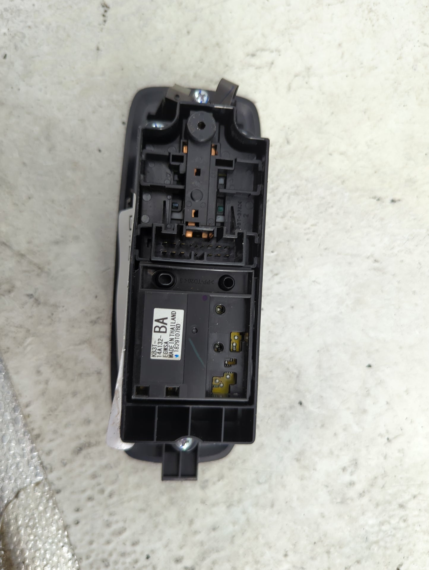 2019-2022 Ford Ranger Master Power Window Switch Replacement Driver Side Left P/N:KB3T-14A132-BA Fits Fits 2019 2020 2021 20