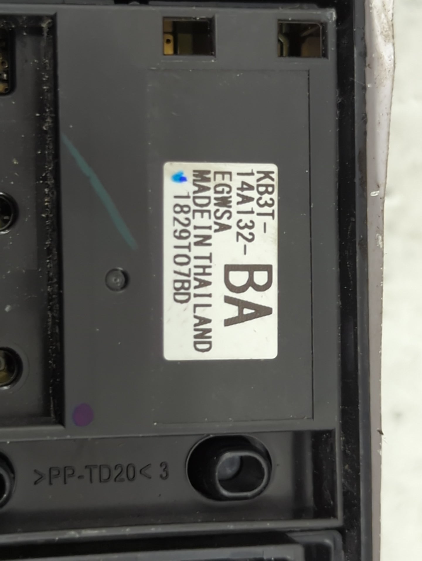 2019-2022 Ford Ranger Master Power Window Switch Replacement Driver Side Left P/N:KB3T-14A132-BA Fits Fits 2019 2020 2021 20