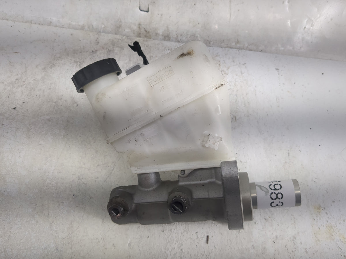 2019-2022 Ford Ranger Brake Master Cylinder 1498310 - Oemusedautoparts1.com