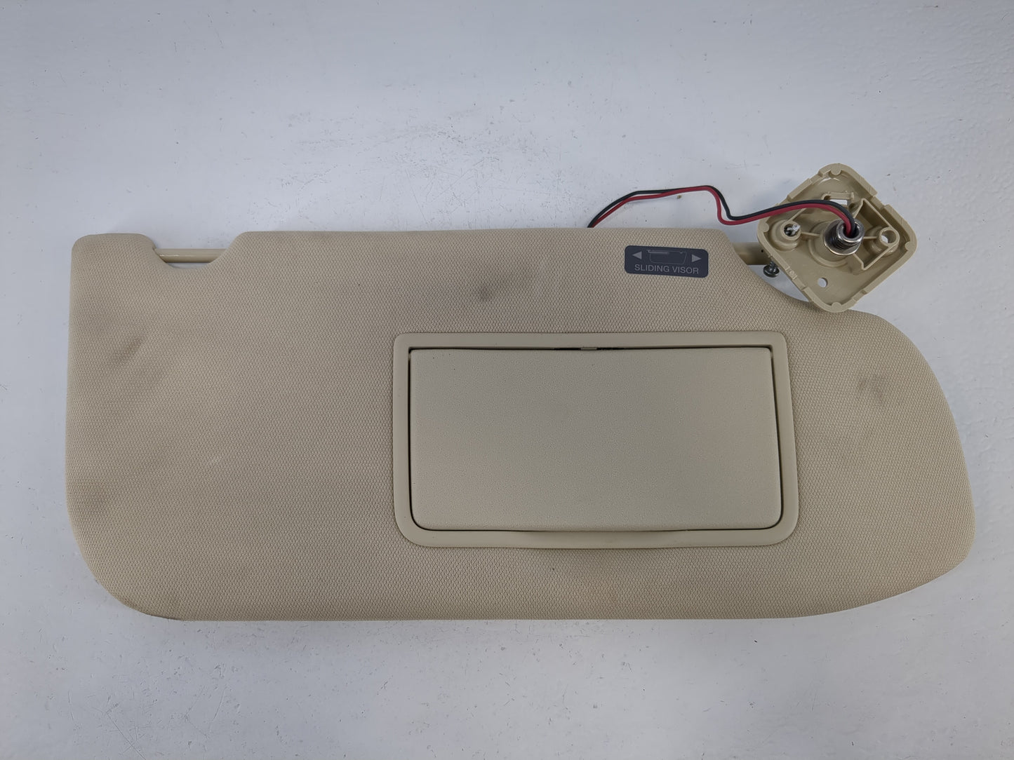 2013-2019 Ford Taurus Sun Visor Shade Replacement Passenger Right Mirror Fits OEM Used Auto Parts - Oemusedautoparts1.com