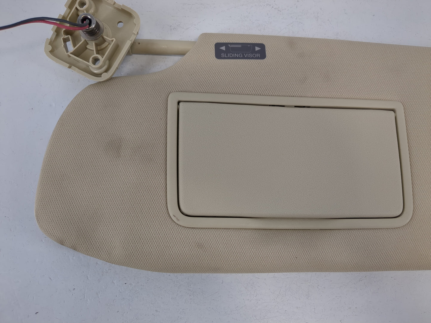 2013-2019 Ford Taurus Sun Visor Shade Replacement Driver Left Mirror Fits Fits 2013 2014 2015 2016 2017 2018 2019 OEM Used A
