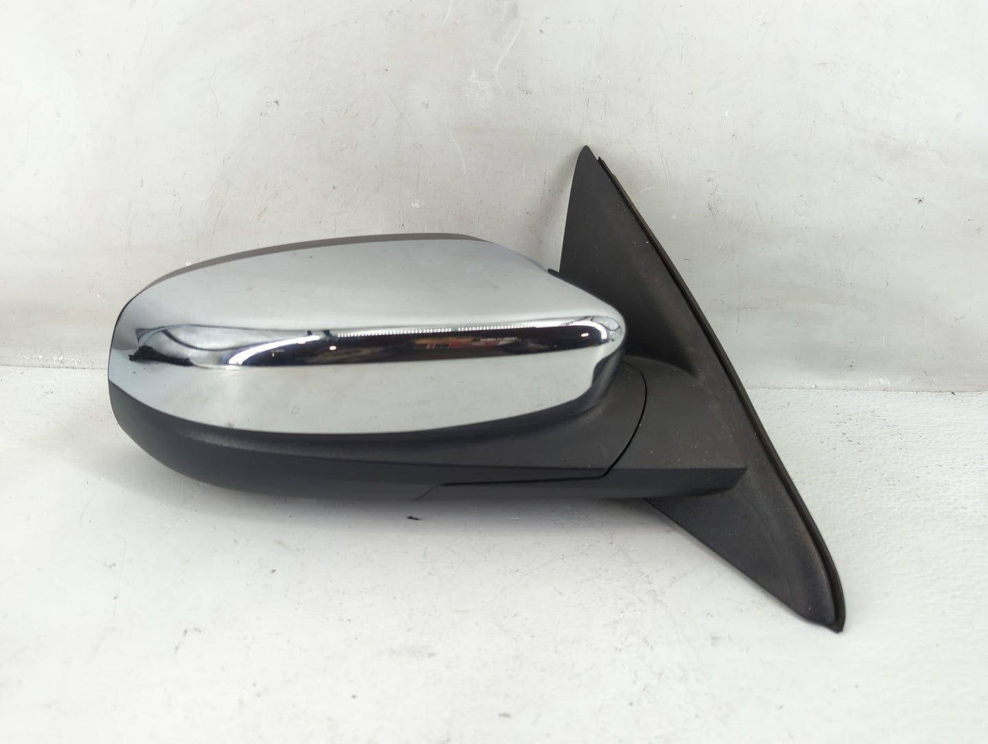 2010-2019 Ford Taurus Side Mirror Replacement Passenger Right View Door Mirror Fits OEM Used Auto Parts - Oemusedautoparts1.