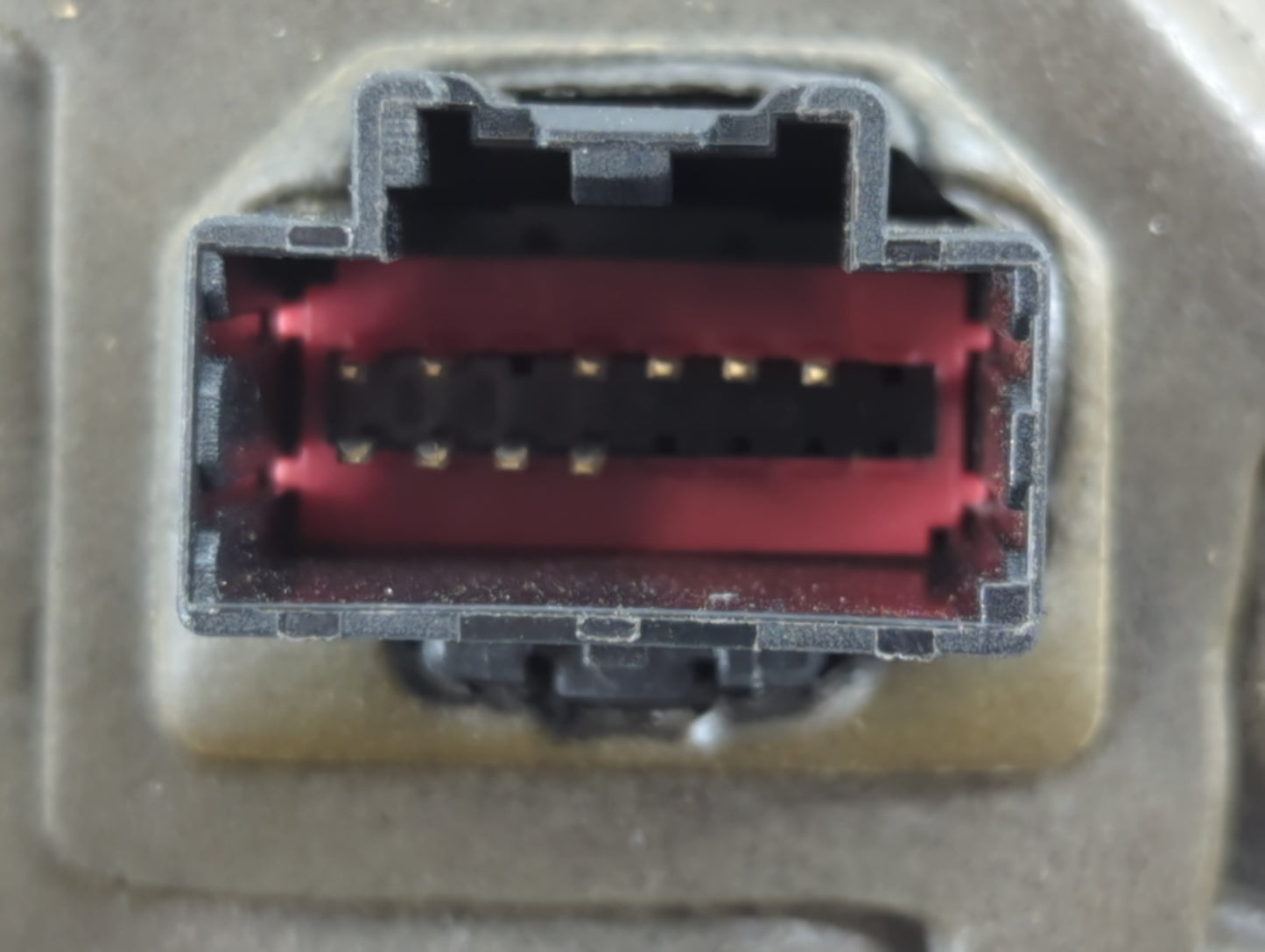 2010-2019 Ford Taurus Side Mirror Replacement Passenger Right View Door Mirror Fits OEM Used Auto Parts - Oemusedautoparts1.