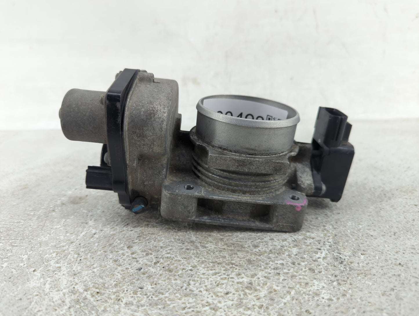 2010-2019 Ford Taurus Throttle Body P/N:AA5E-BA Fits Fits 2010 2011 2012 2013 2014 2015 2016 2017 2018 2019 OEM Used Auto Pa