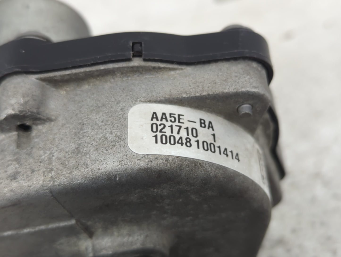 2010-2019 Ford Taurus Throttle Body P/N:AA5E-BA Fits Fits 2010 2011 2012 2013 2014 2015 2016 2017 2018 2019 OEM Used Auto Pa