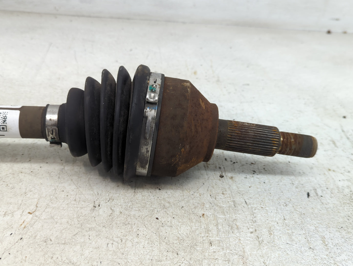 2008-2019 Ford Taurus Axle Shaft Front Driver Cv C/v - Oemusedautoparts1.com