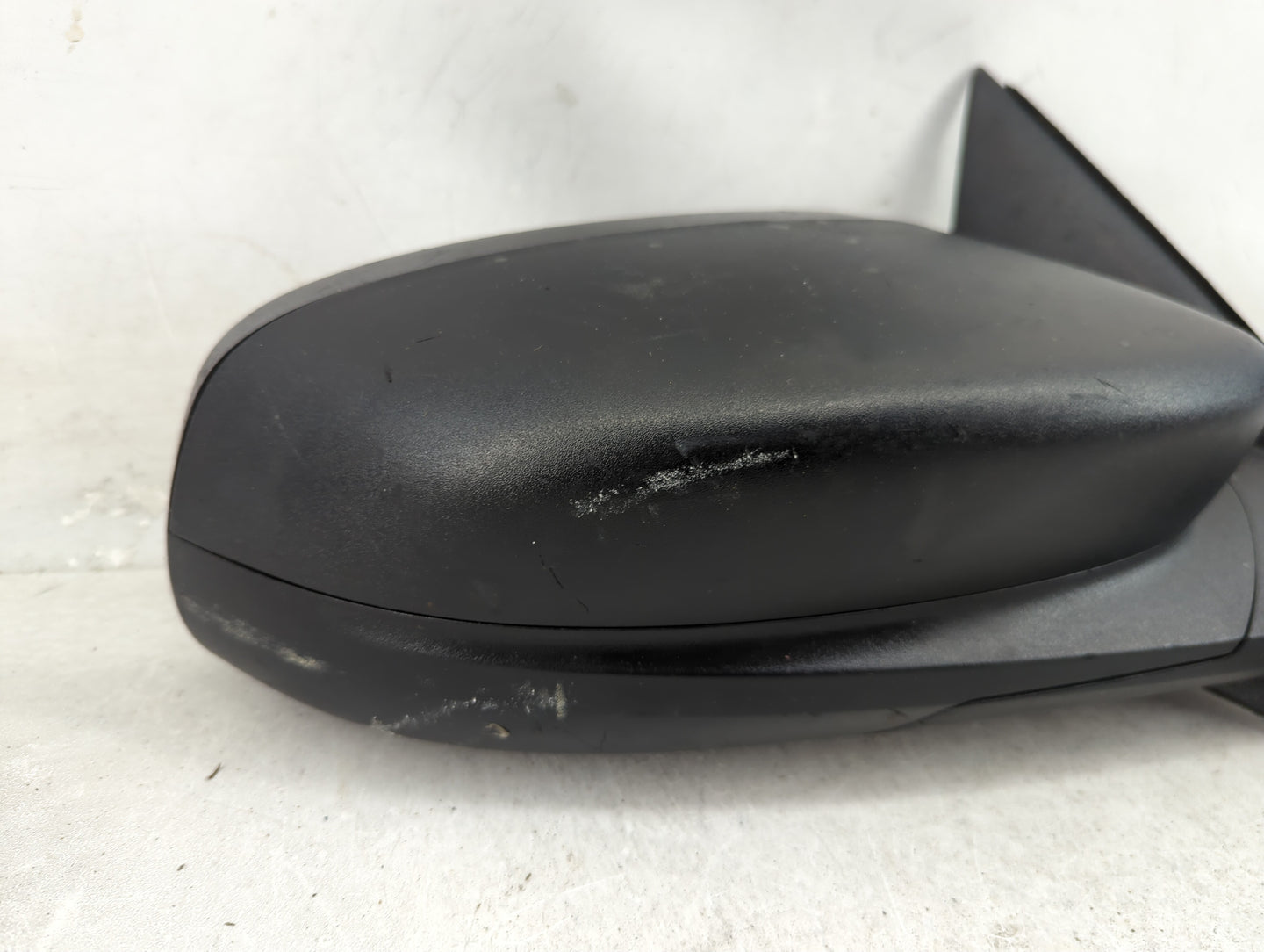 2013-2019 Ford Taurus Passenger Side View Mirror - Right Door Mirror OEM Used - Oemusedautoparts1.com