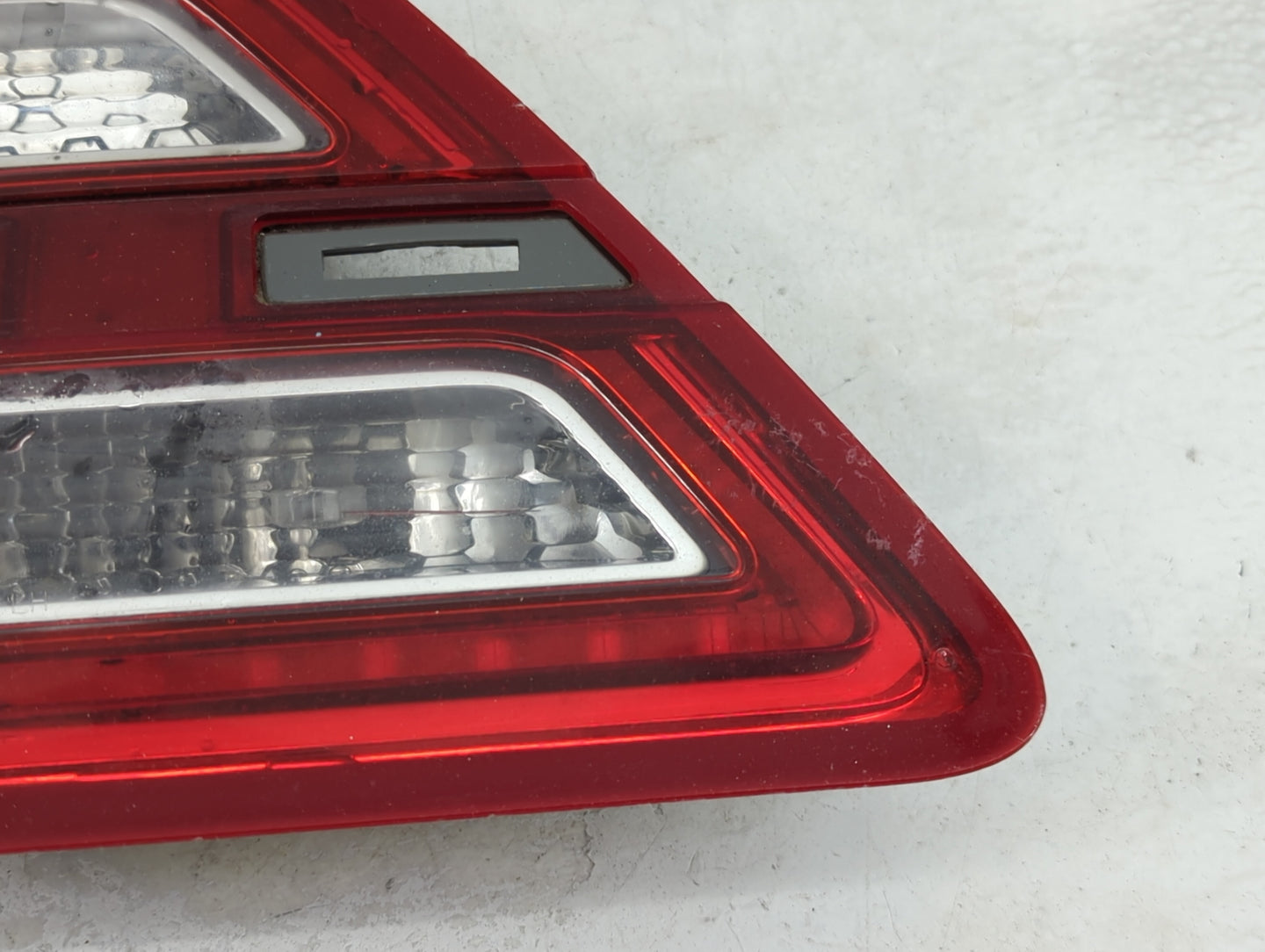 2013-2019 Ford Taurus Tail Light Assembly Driver Left OEM P/N:DG13-15B503-A Fits Fits 2013 2014 2015 2016 2017 2018 2019 OEM