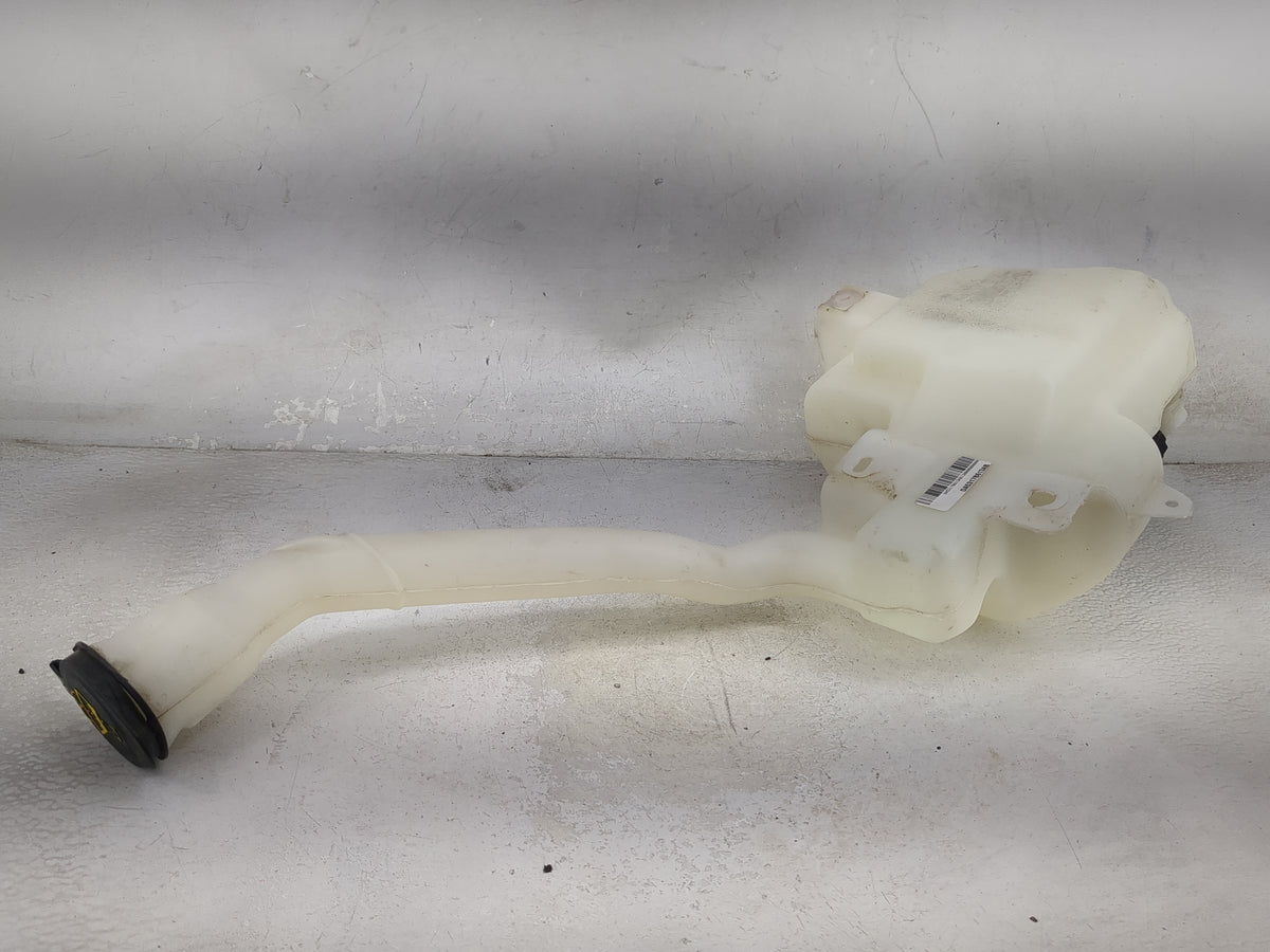 2013-2019 Ford Taurus Windshield Washer Fluid Reservoir Bottle Oem 1474063 - Oemusedautoparts1.com