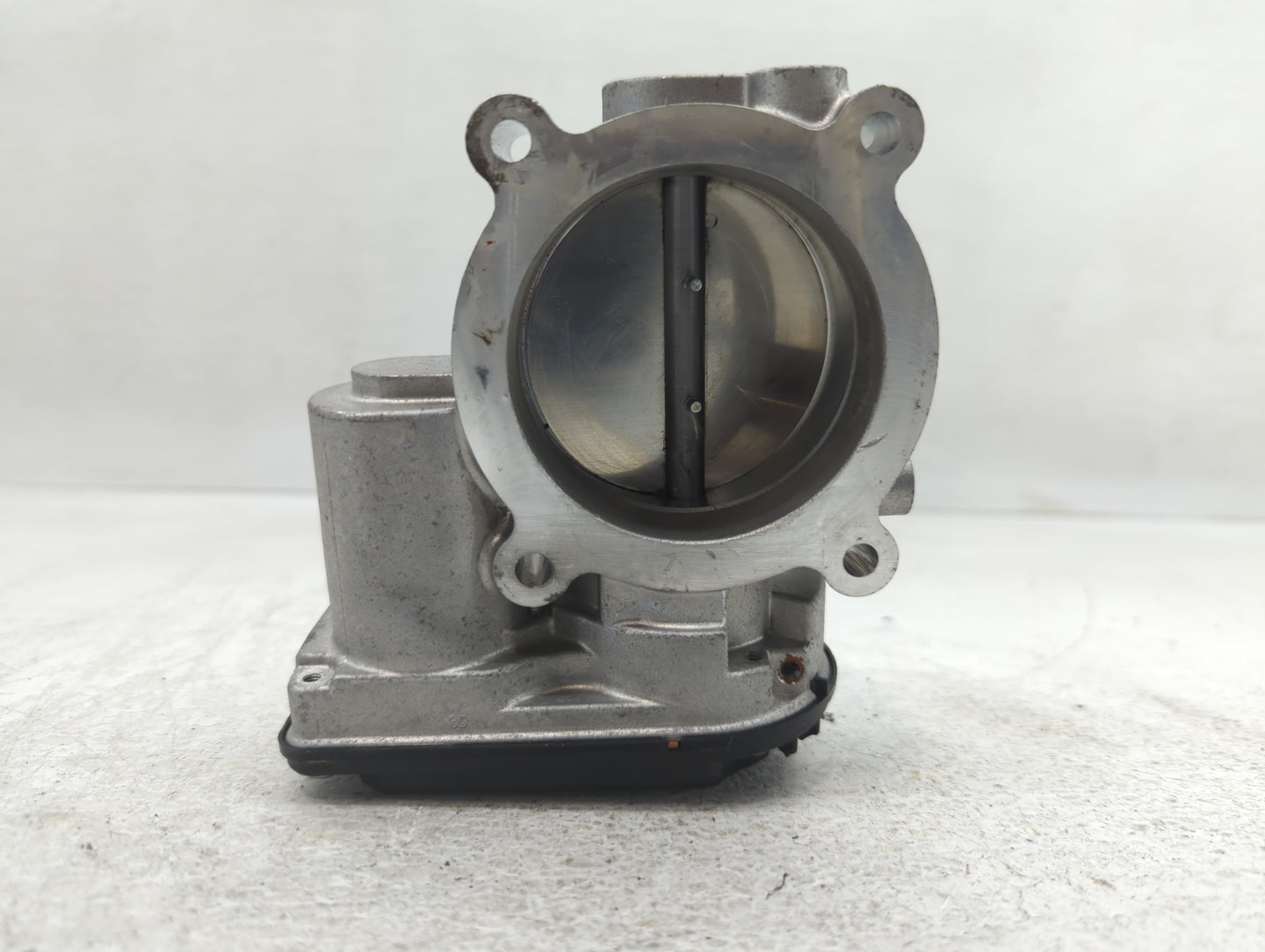 2013-2019 Ford Taurus Throttle Body P/N:AT4E-9F991-EL Fits Fits 2011 2012 2013 2014 2015 2016 2017 2018 2019 OEM Used Auto P