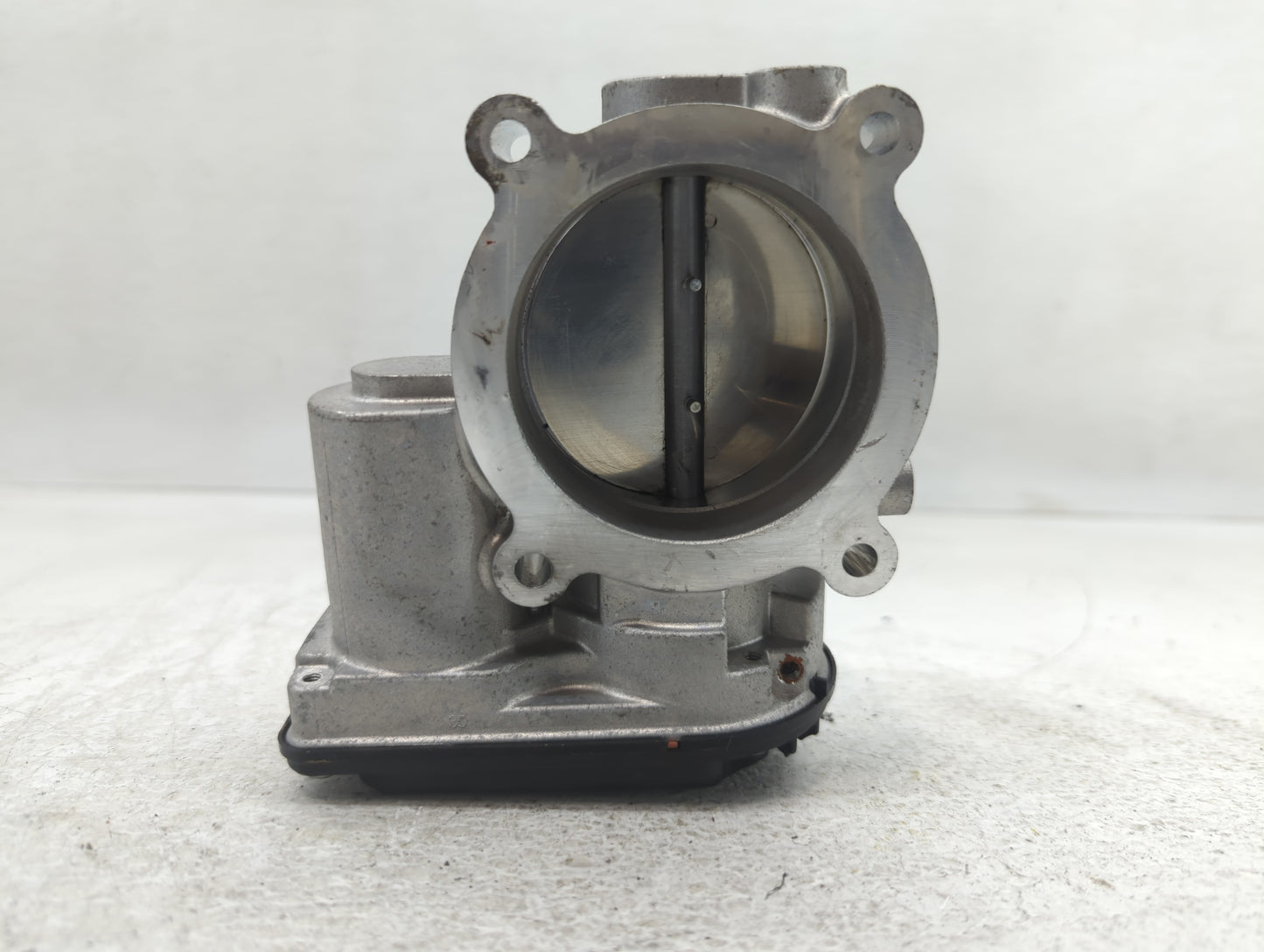 2013-2019 Ford Taurus Throttle Body P/N:AT4E-9F991-EL Fits Fits 2011 2012 2013 2014 2015 2016 2017 2018 2019 OEM Used Auto P
