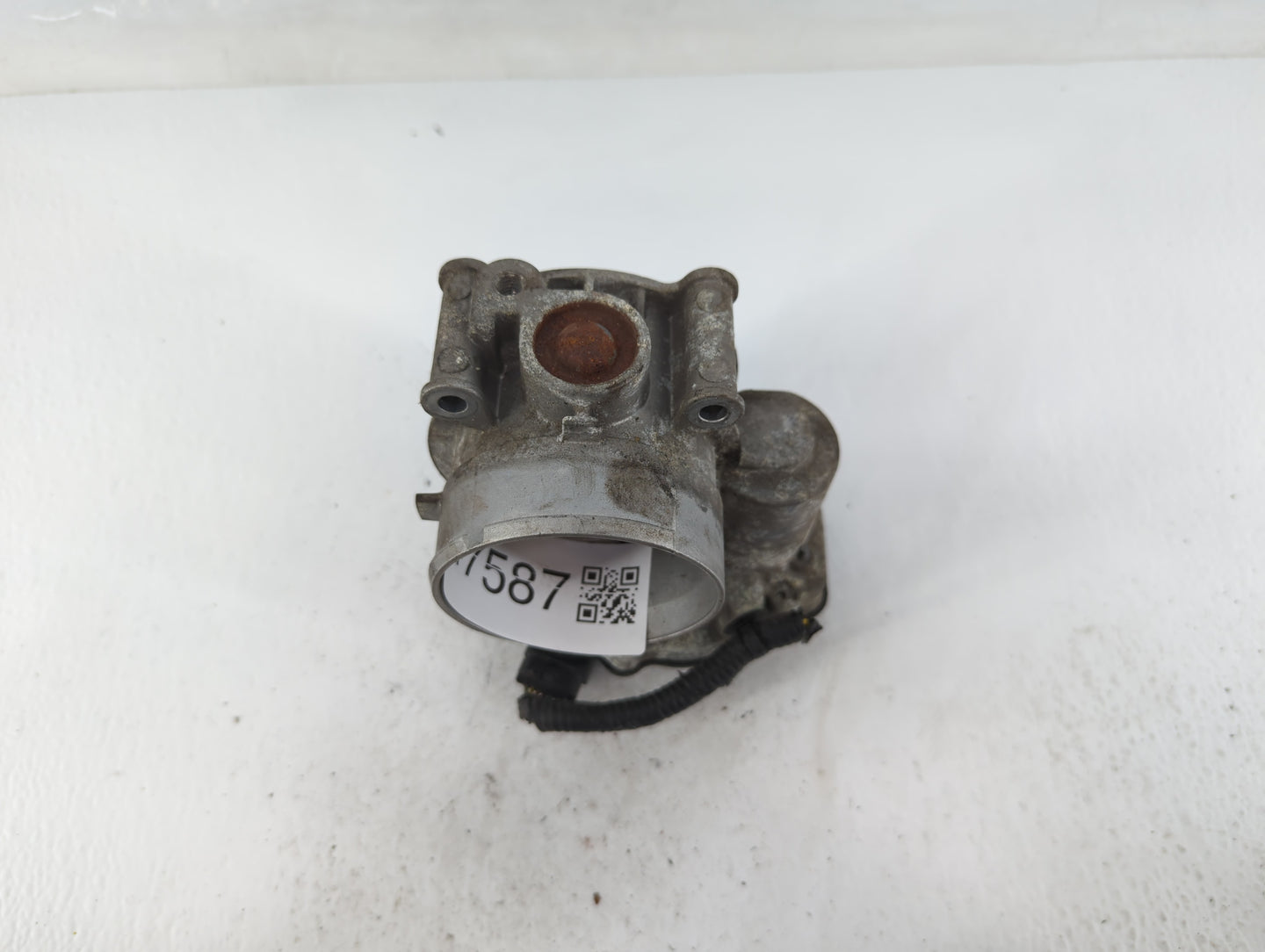 2013-2019 Ford Taurus Throttle Body P/N:16344400068 AT4E-9F991-EL Fits Fits 2011 2012 2013 2014 2015 2016 2017 2018 2019 OEM