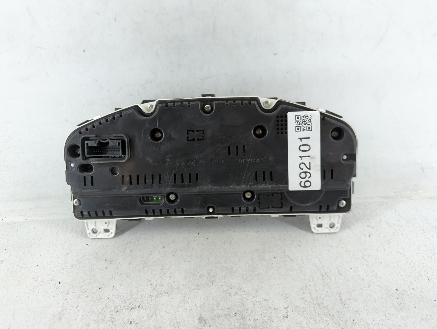 2017-2019 Ford Taurus Instrument Cluster Speedometer Gauges P/N:HG1T-10849-LB Miles: Fits Fits 2017 2018 2019 OEM Used Auto 