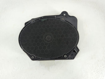 compare product 2019 Ford Taurus Speaker/subwoofer