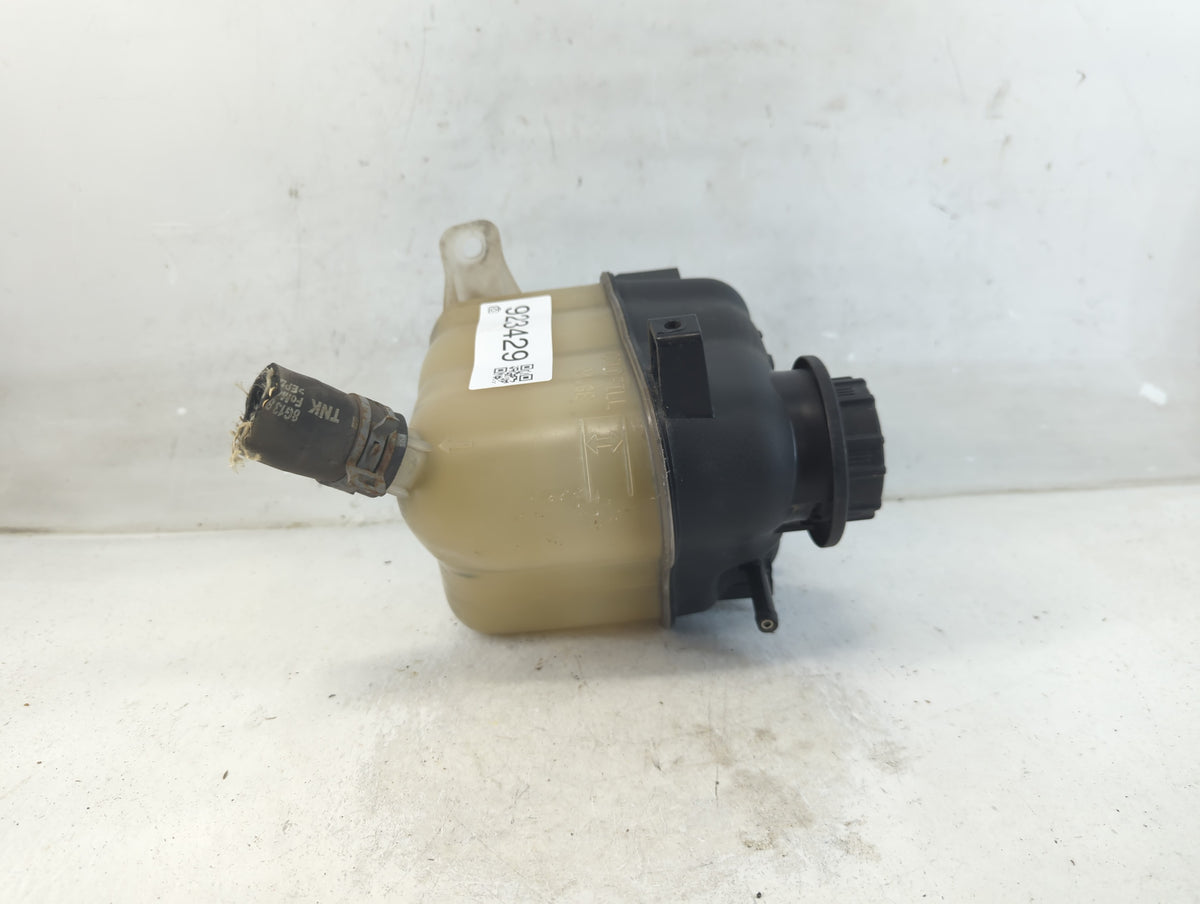 2012-2019 Ford Taurus Radiator Coolant Overflow Expansion Tank Bottle 923429 - Oemusedautoparts1.com
