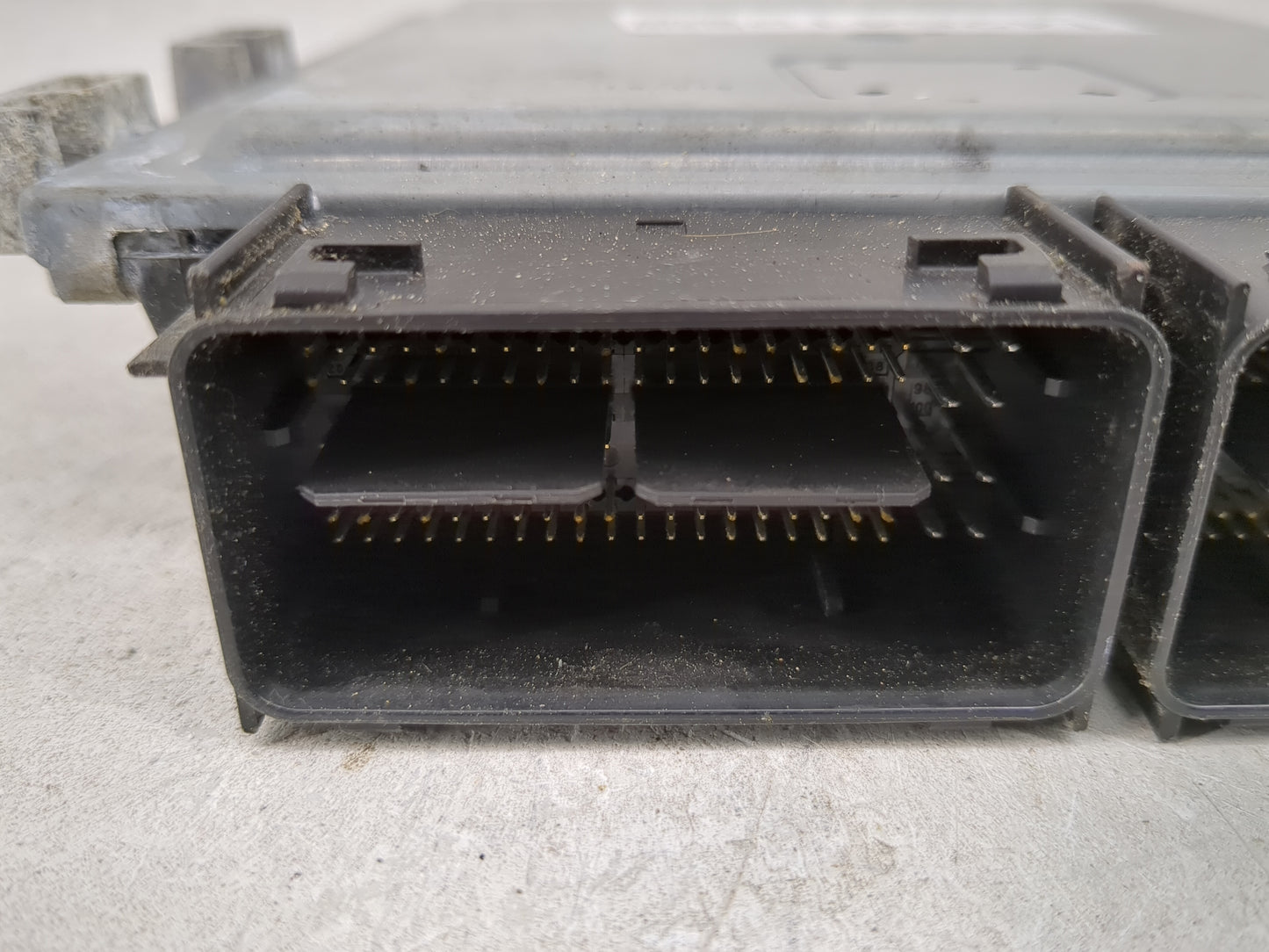 2019 Ford Tran250 PCM Engine Control Computer ECU ECM PCU OEM P/N:GK4A-12A650-GA FL3A-12B684-BEB Fits Fits 2015 2016 2017 20