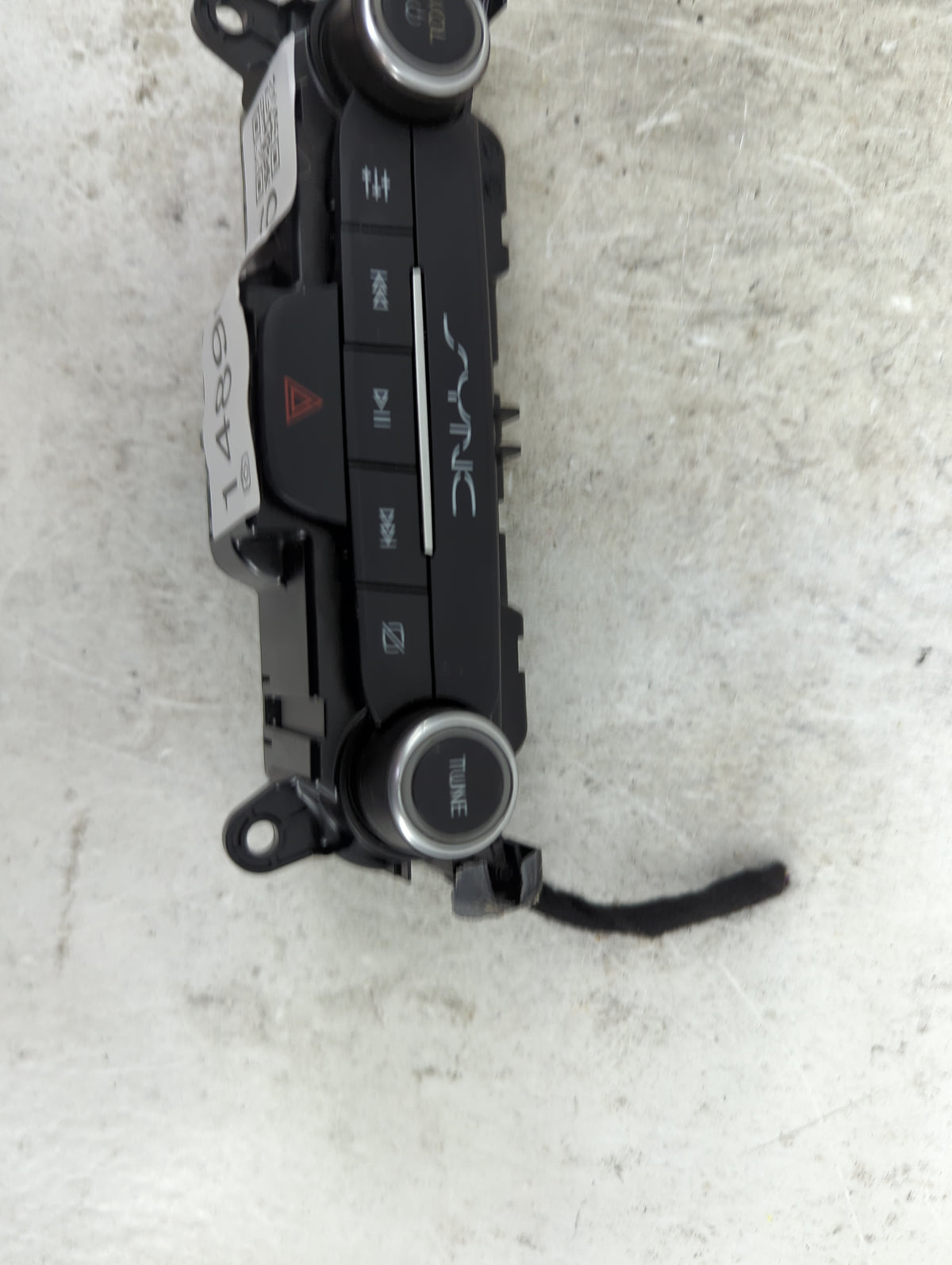 2019 Ford Transcnct Climate Control Module Temperature AC/Heater Replacement P/N:KT1T-18K811-CB 14F571-CA/565-CC000 Fits OEM